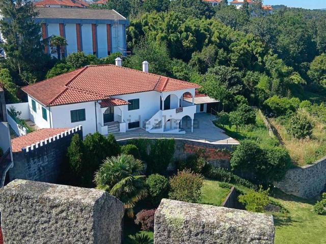 Moradia, Albergaria a Velha e Valmaior