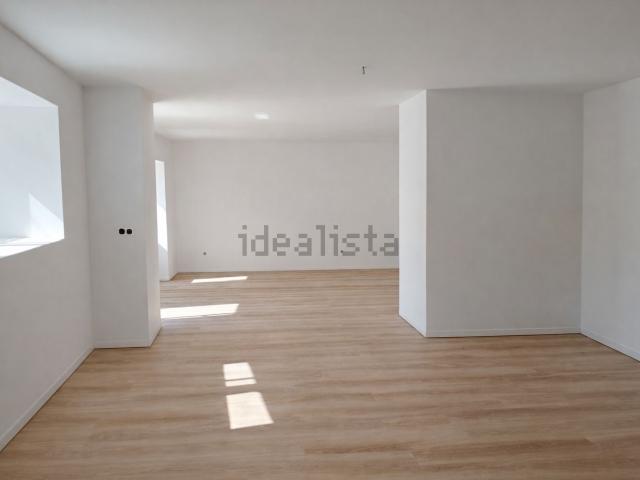 Moradia, Albergaria a Velha e Valmaior
