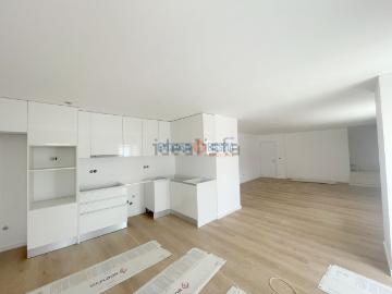 Moradia, Albergaria a Velha e Valmaior