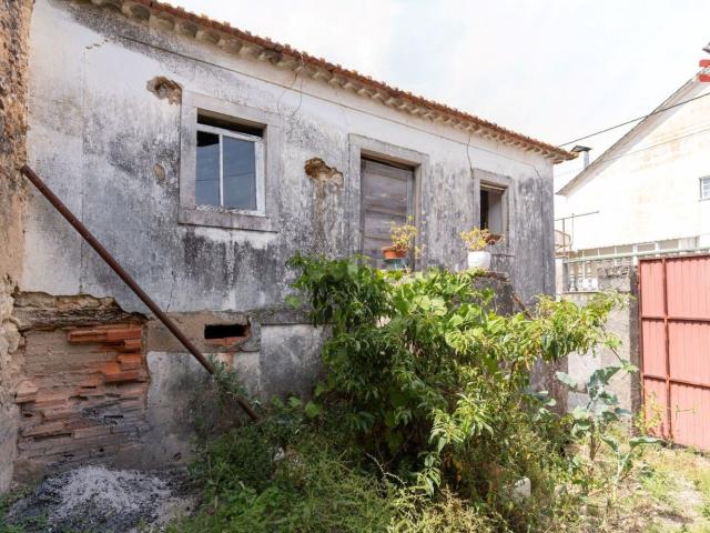 Moradia, Alburitel