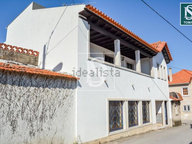 Moradia, Alburitel