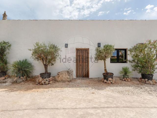 Moradia, Algoz