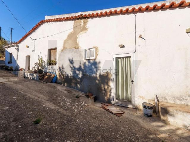 Moradia, Algoz
