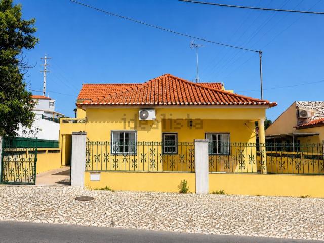 Moradia, Algoz