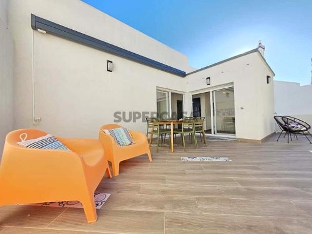 Moradia Algarvia Renovada no Coração de Cabanas de Tavira A Pé da Ria e da Praia