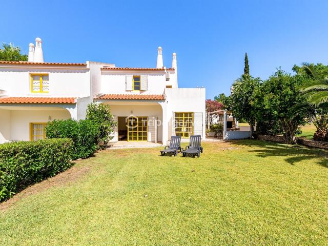 Moradia Algarvia V3 com jardim Salgados Albufeira 145m² Guia
