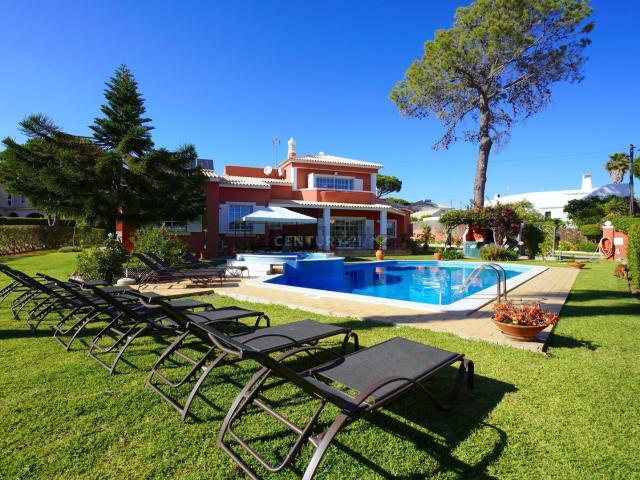 Moradia, Aldeia do Golf Alto do Golf, Quarteira