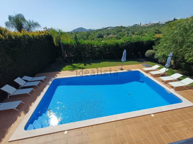 Moradia, Almancil