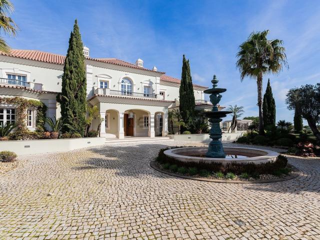 Moradia, Almancil