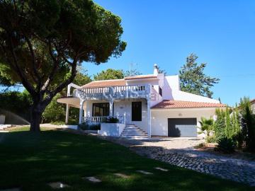 Moradia, Almancil