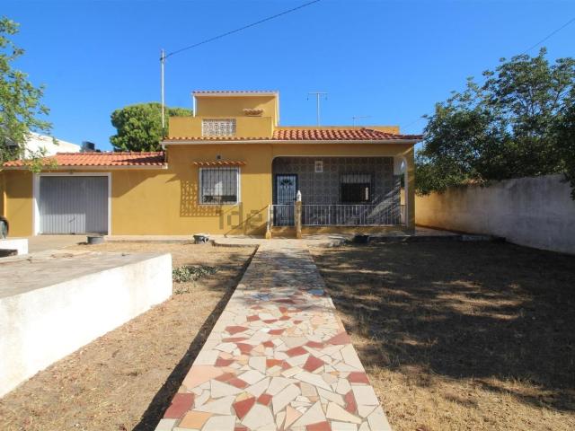 Moradia, Almancil