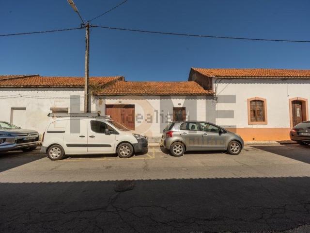 Moradia, Almeirim