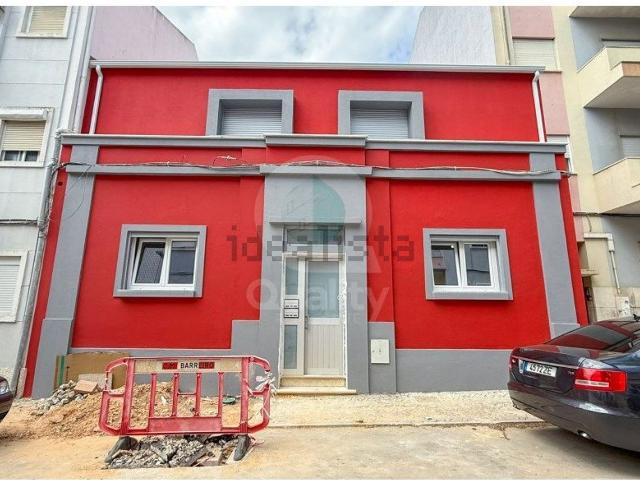Moradia, Alto do Seixalinho Santo André Verderena