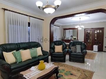 Casa à venda em Trofa - Varanda