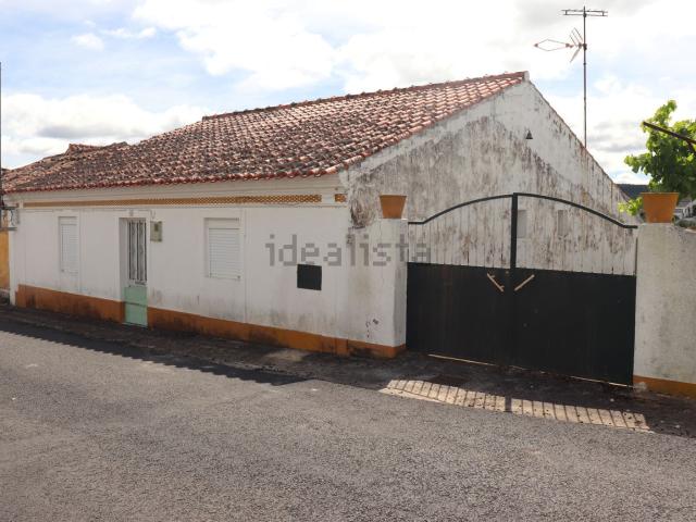 Moradia, Alvega e Concavada