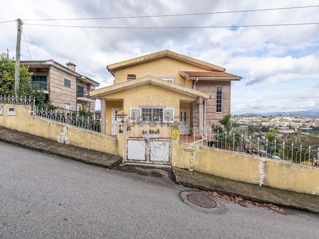 Moradia, Amarante São Gonçalo Madalena Cepelos Gatão
