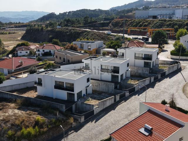 Moradia, Fregim