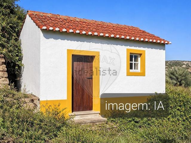 Moradia, Amêndoa
