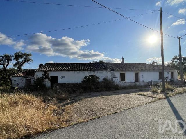 Moradia, Ameixial