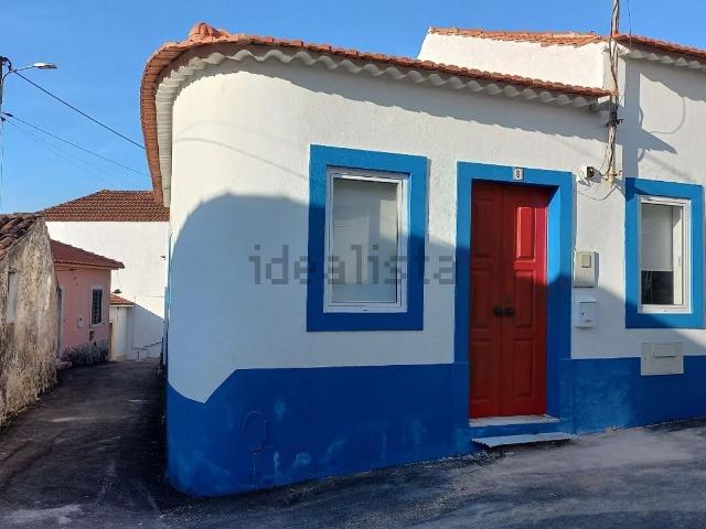 Moradia, Amiais de Baixo