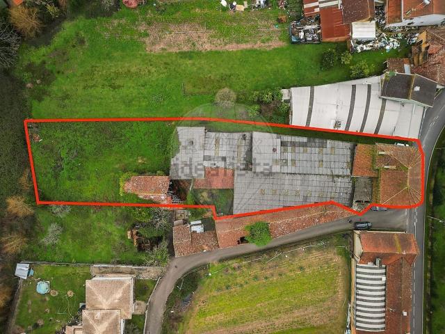 Moradia, Amoreira da Gândara Paredes do Bairro Ancas