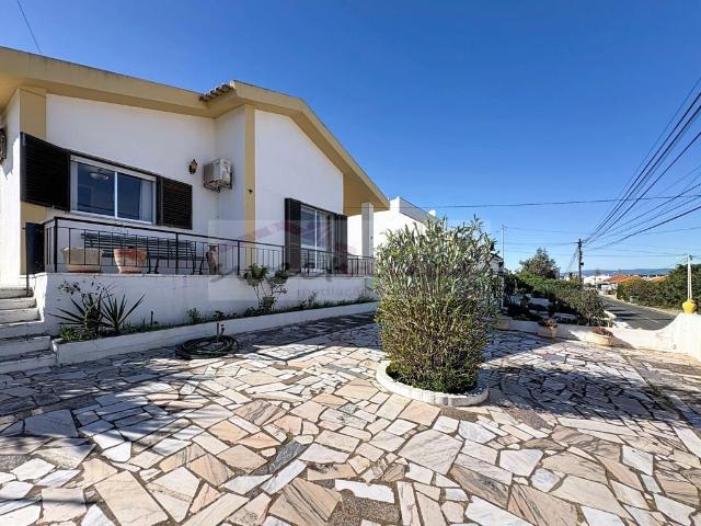 Moradia Ampla com Grande Potencial no Coração do Algoz 263m² Algoz e Tunes
