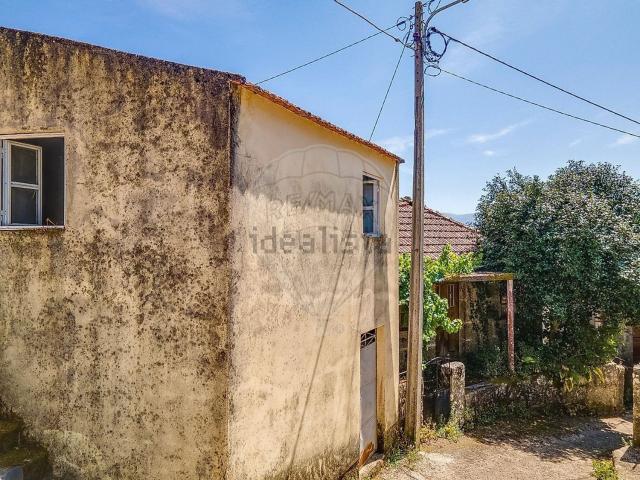 Moradia, Ancede e Ribadouro
