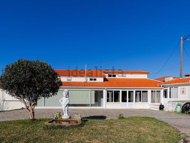 Moradia, Angeja