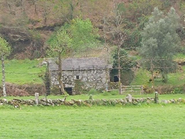 Moradia, Anissó e Soutelo