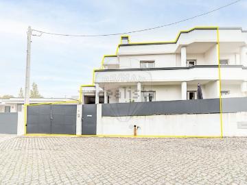 Moradia, Antas