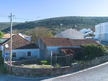 Moradia antiga composta de 3 quartos Mendiga concelho de P. 0m² Arrimal