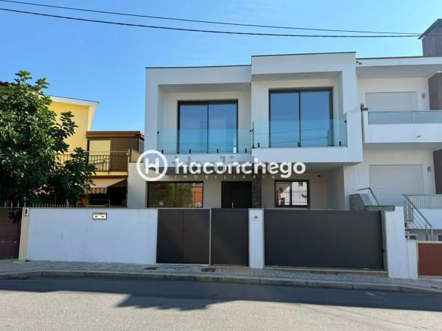 Moradia, Arcozelo