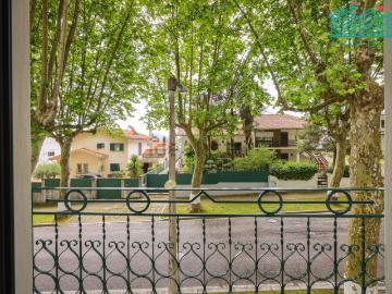 Moradia, Arcos e Mogofores