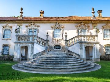 Moradia, Arcos e Mogofores