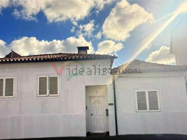 Moradia, Arcos e Mogofores