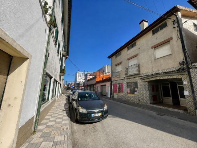 Moradia, Arcos e Mogofores
