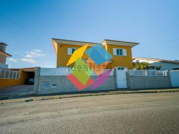 Moradia, Arada