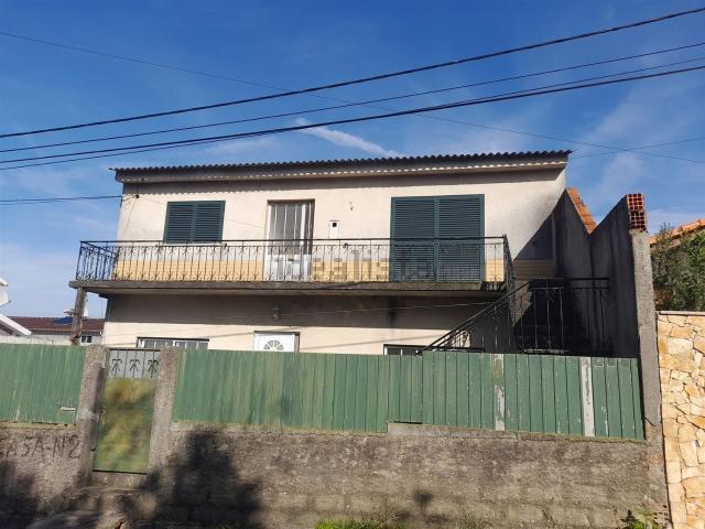 Moradia, Aradas