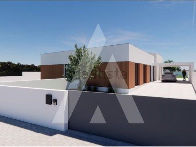 Moradia, Aradas