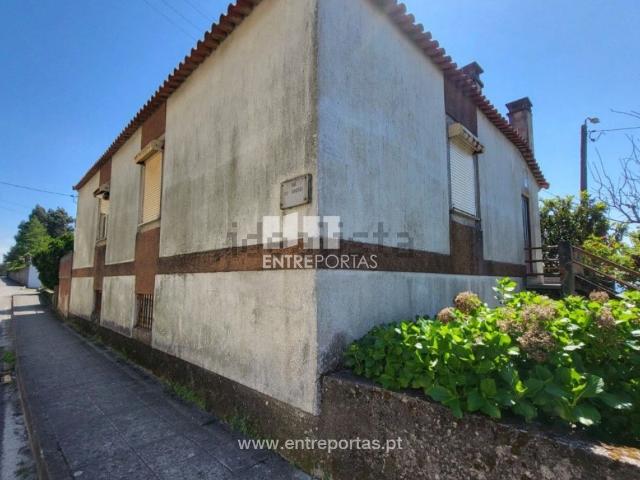 Moradia, Areosa