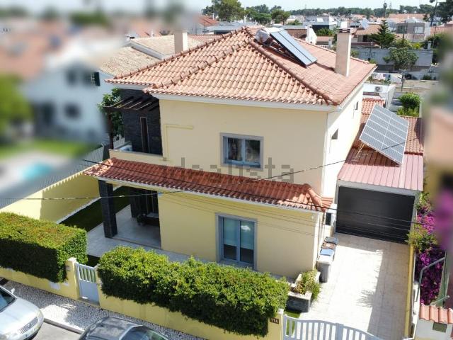 Moradia, Aroeira Norte, Charneca da Caparica e Sobreda