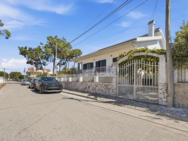 Moradia, Aroeira Norte, Charneca da Caparica e Sobreda