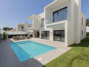 Moradia, Aroeira Norte, Charneca da Caparica e Sobreda