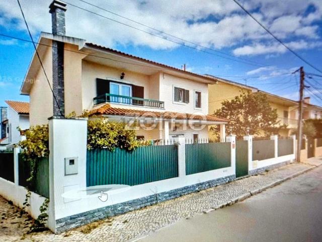 Moradia, Aroeira Norte, Charneca da Caparica e Sobreda