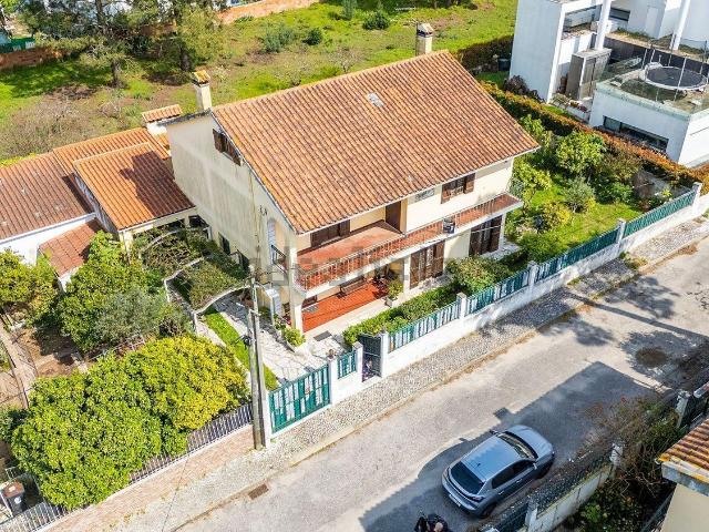 Moradia, Aroeira Norte, Charneca da Caparica e Sobreda