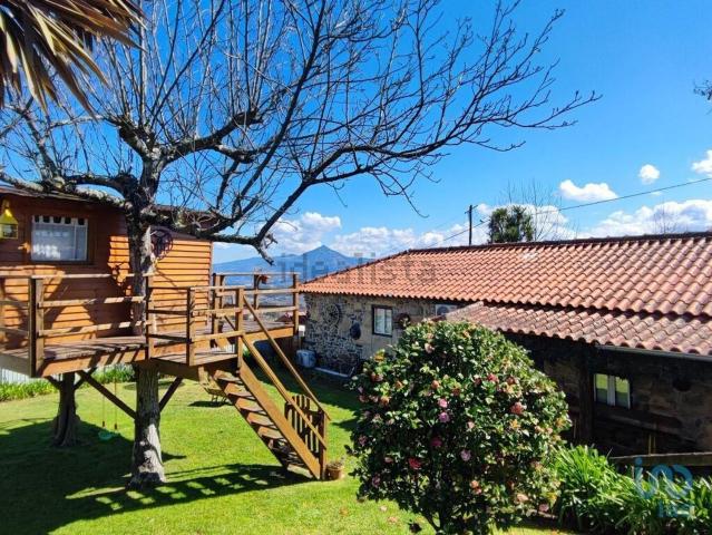 Moradia, Arnoia