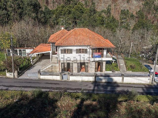 Moradia, Arnoia