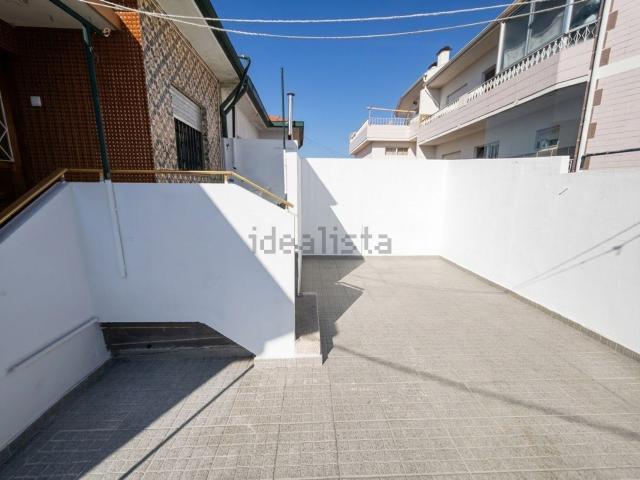 Moradia, Baguim do Monte