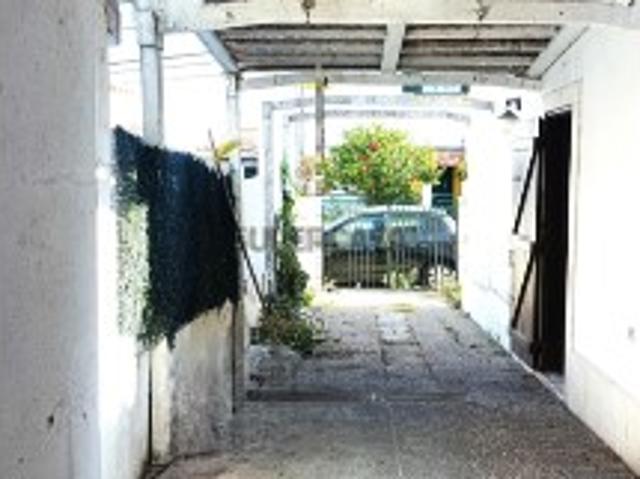 Moradia Bairro do Pombal Almada