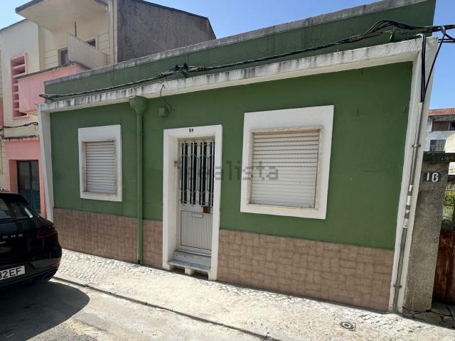 Moradia, Baixa da Banheira e Vale da Amoreira
